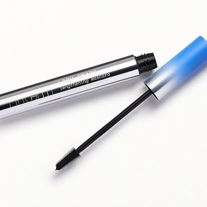 Item Beauty Lash Snack lengthening mascara